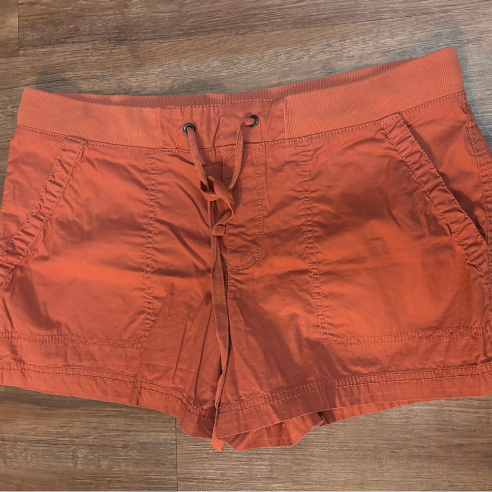 a.n.a Women's Vibrant Orange Cargo Shorts